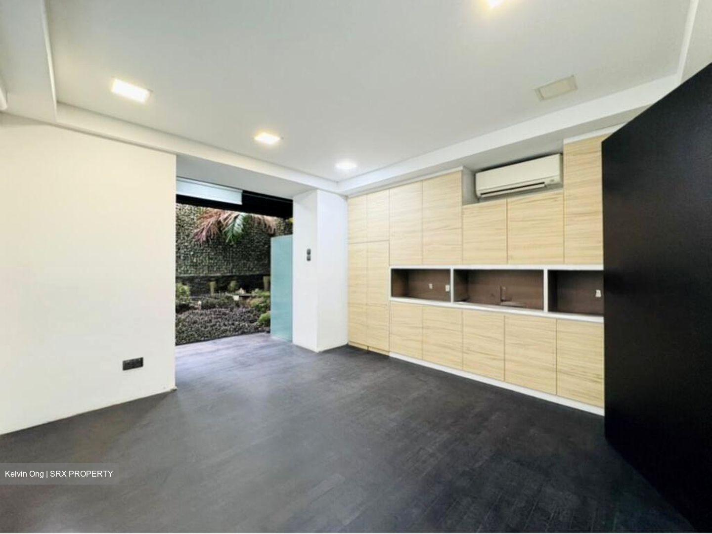 Cairnhill Road (D9), Terrace #509262961